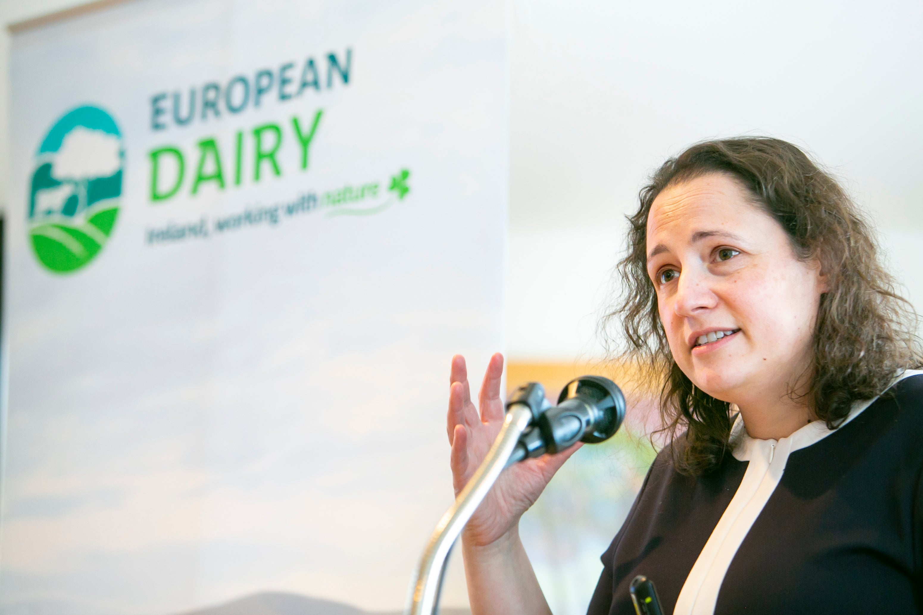 ネッサ・ノローナ博士