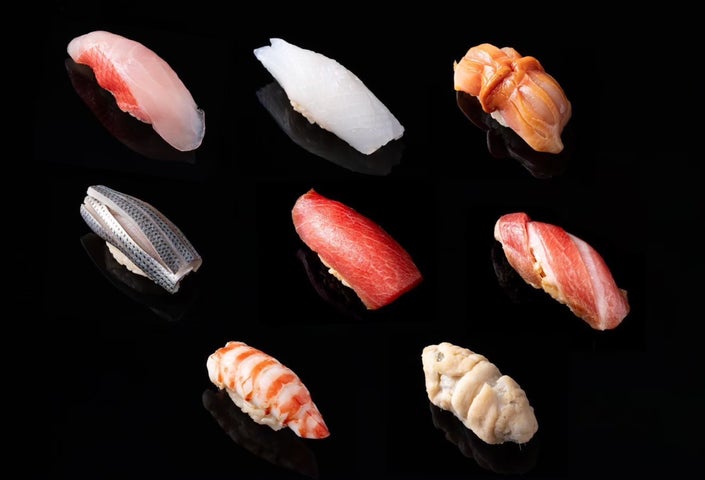 ミシュラン掲載の名店「宇田津鮨」の系譜を継ぐ新たなブランド ミシュラン掲載の名店「宇田津鮨」の系譜を継ぐ新たなブランド
