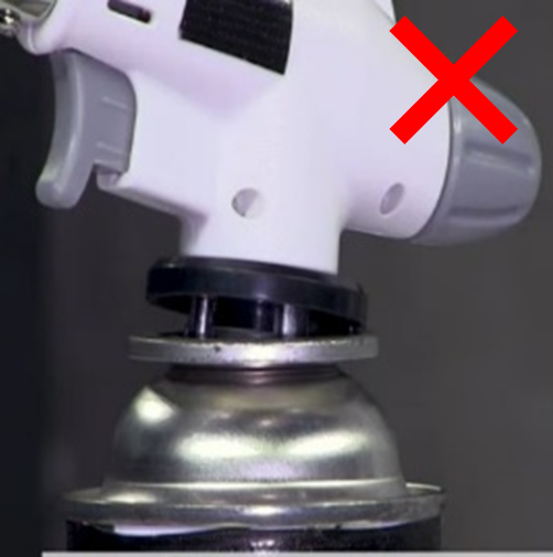 ガストーチの接続ミス