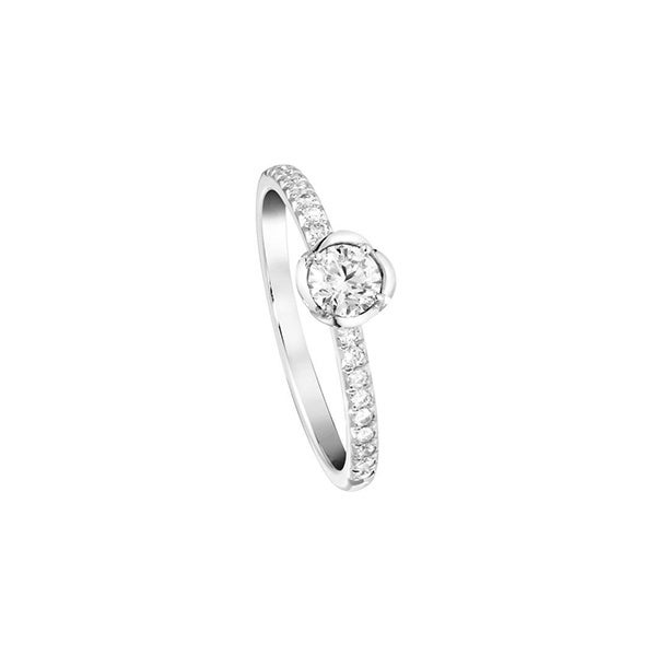 「ピアジェ ローズ」エンゲージメントリング プラチナ、センターダイヤモンド約0.3ct～ ￥479,600～