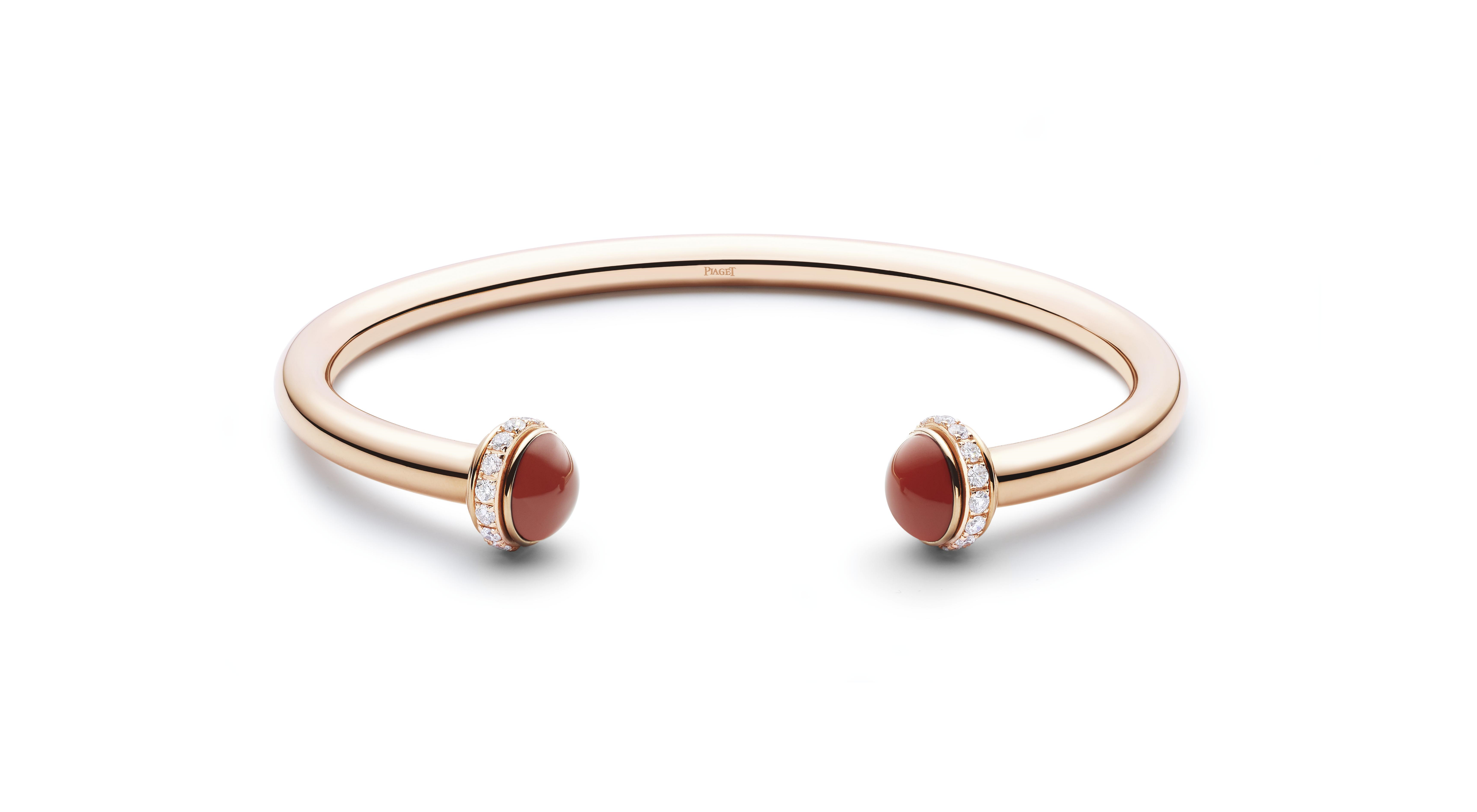 「ポセション」バングル  18KPG、ブリリアントカットダイヤモンド約0.38ct、カーネリアン  ￥809,600
