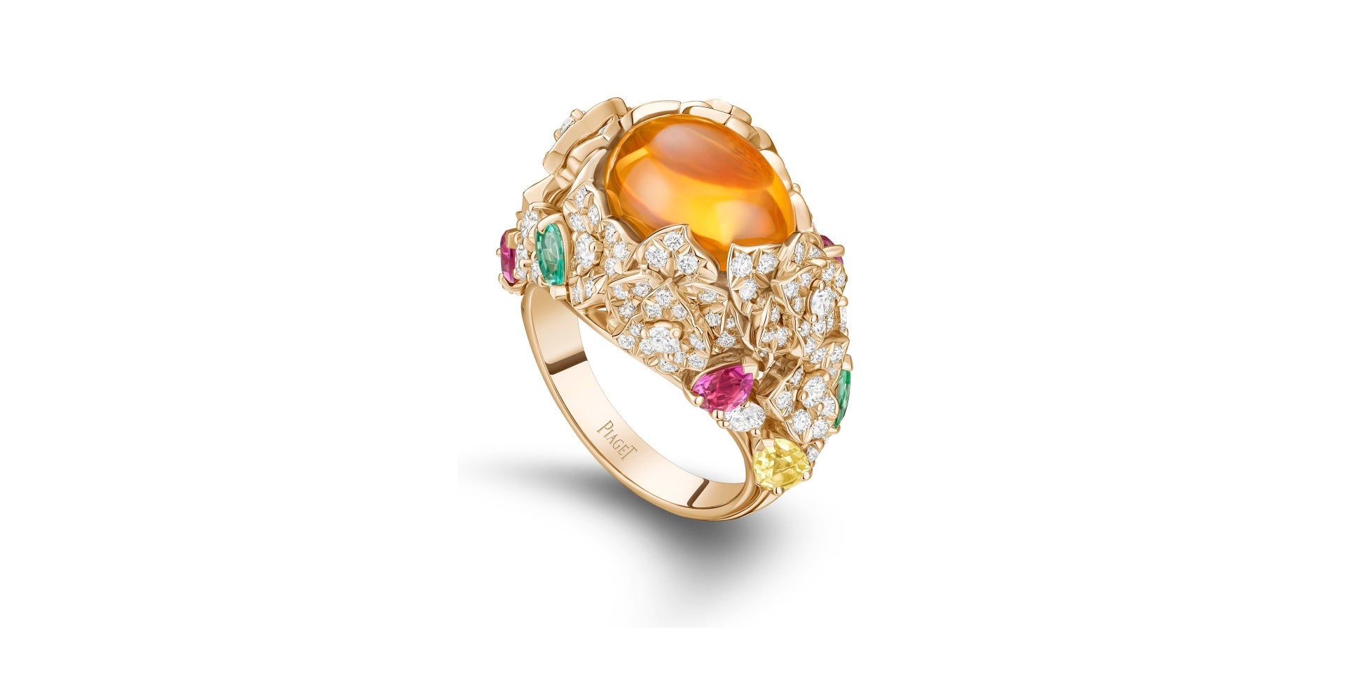 「ピアジェ ローズ」リング 18Kピンクゴールド、ダイヤモンド約1.77ct、ルベライト約1.15ct、スペサタイト約6.00ct、ベリル約0.36ct ¥4,136,000