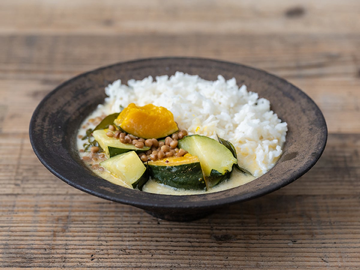 ターカリーココナッツホワイト - TURCURRI Coconut White -