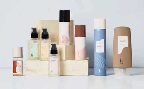 女優 雛形あきこさんがb.risのブランドアンバサダーに就任! 女優 雛形あきこさんがb.risのブランドアンバサダーに就任!