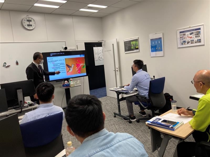 DP操船訓練を受講するTIWTCの航海士