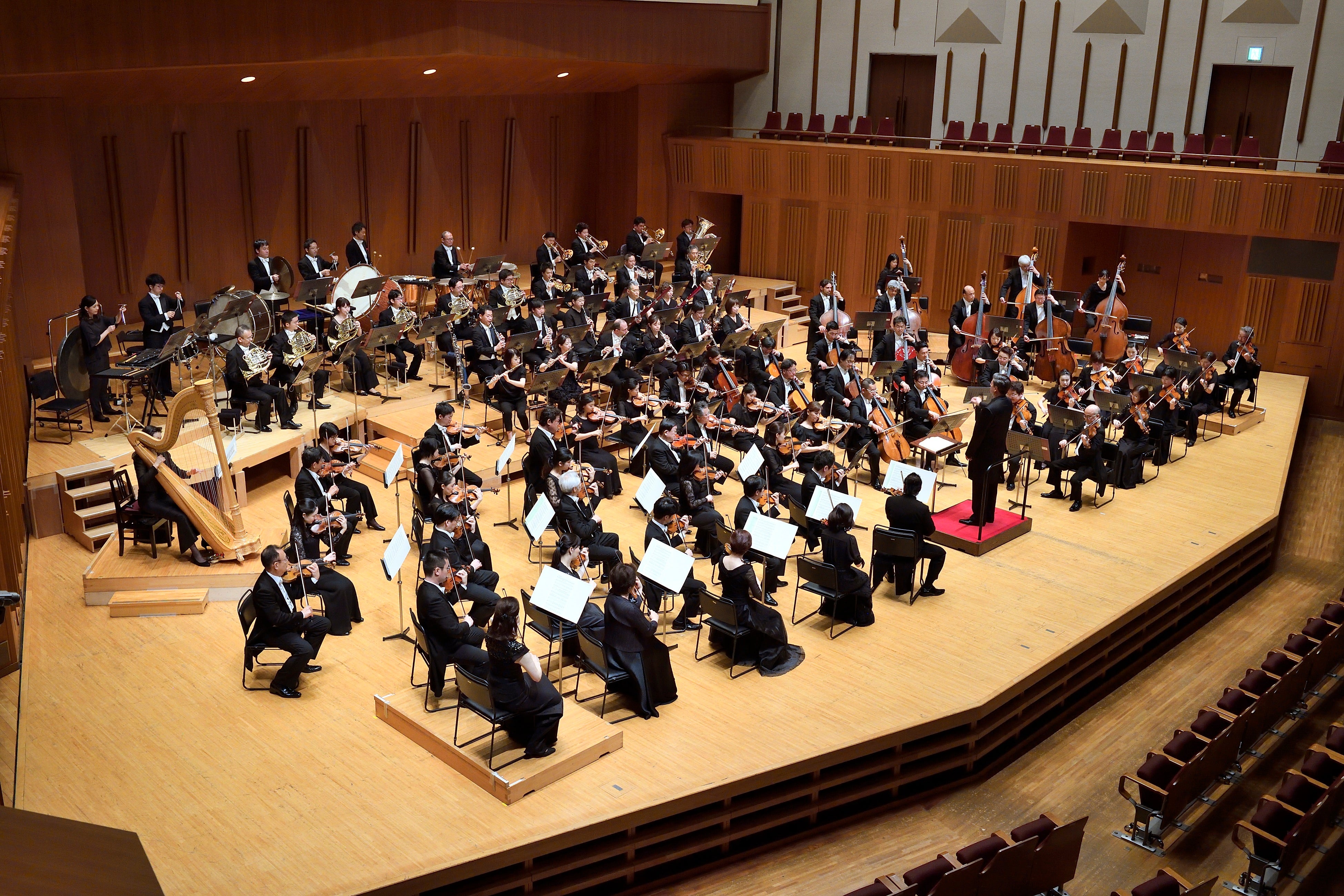 読売日本交響楽団(c)読売日本交響楽団