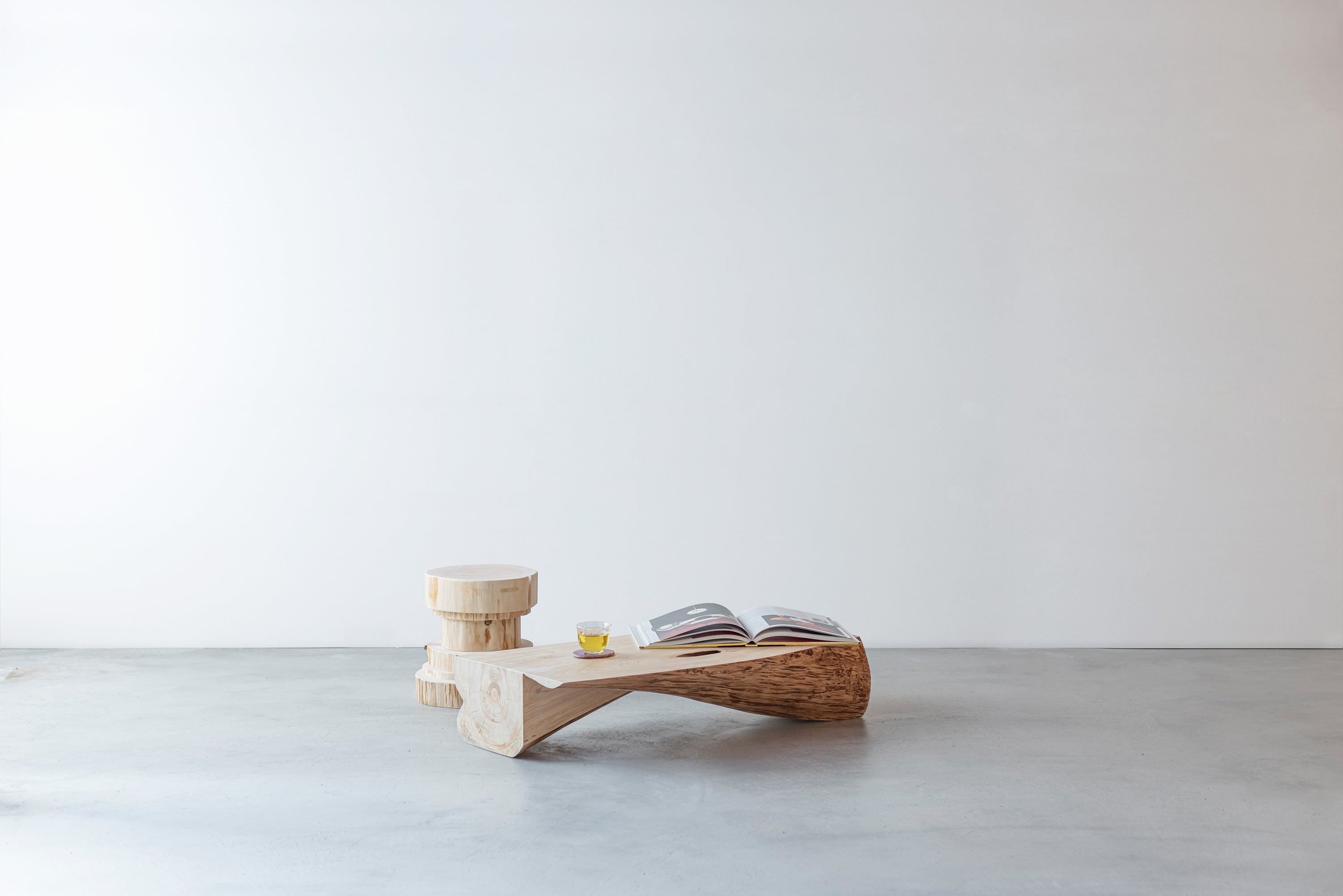 SHFWの新商品「ITTO」（ローテーブル）