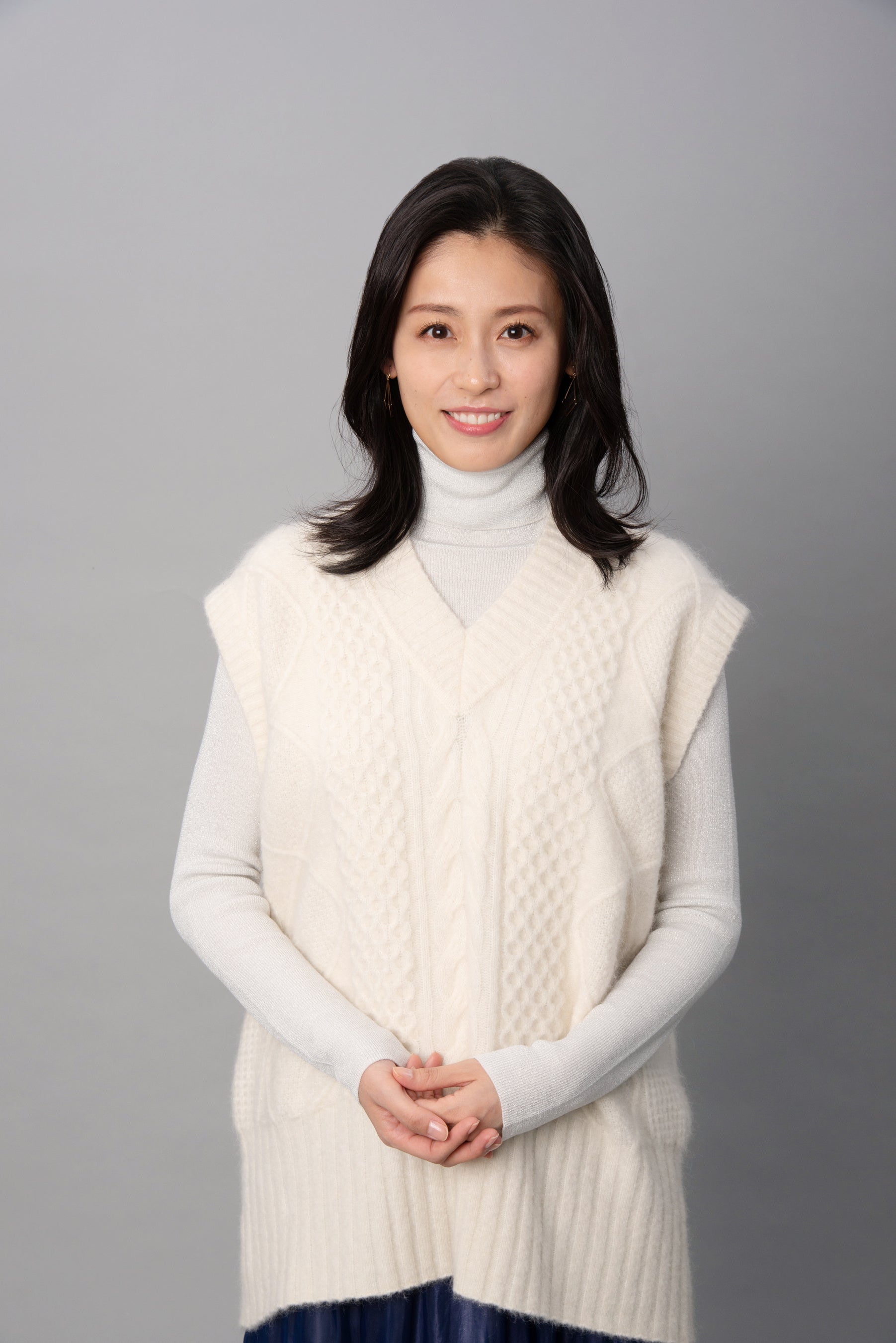 本仮屋ユイカさん 早乙女太一さんが熱演！累計800万DL超！コミック