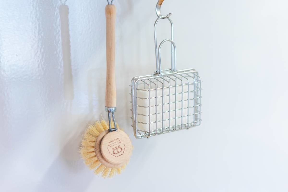 日本初上陸 自然豊かなNZ生まれのハンドメイド食器用固形石鹸 | 株式