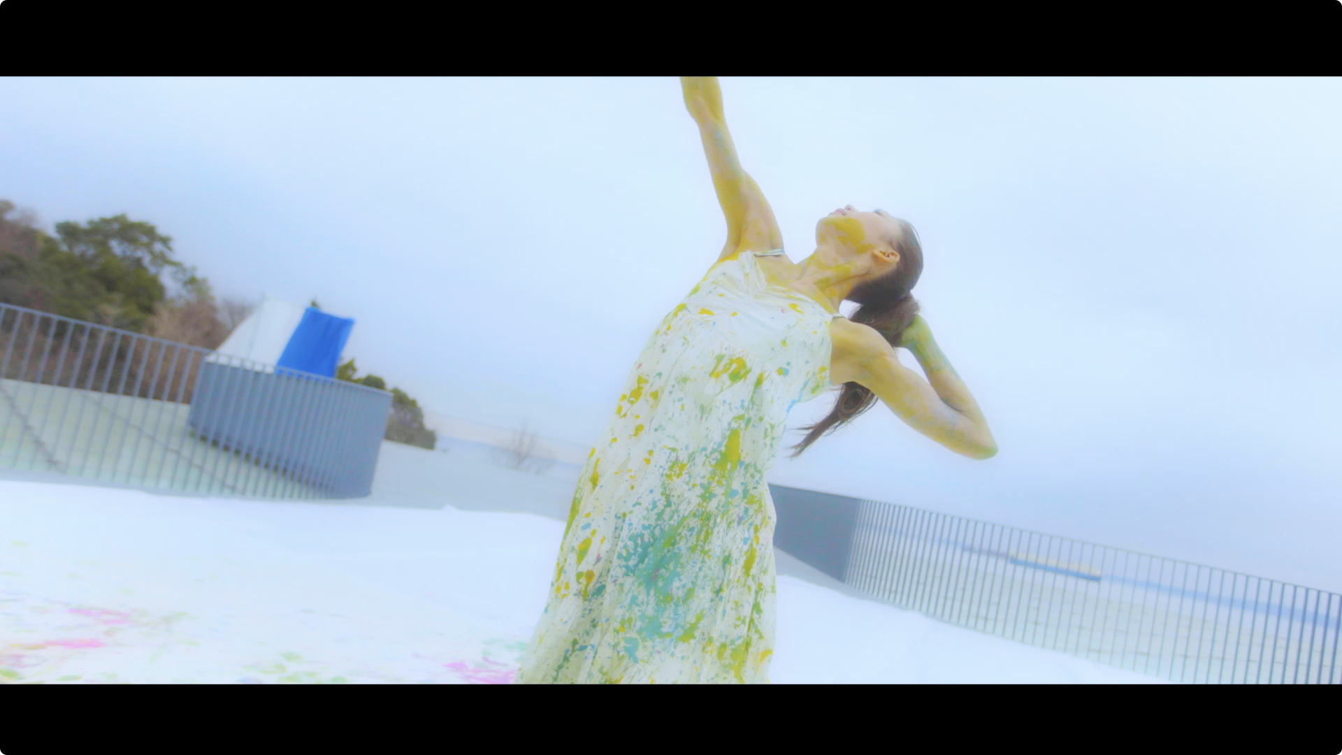 『VOGUE JAPAN』 © 2022 Condé Nast Japan. All rights reserved.