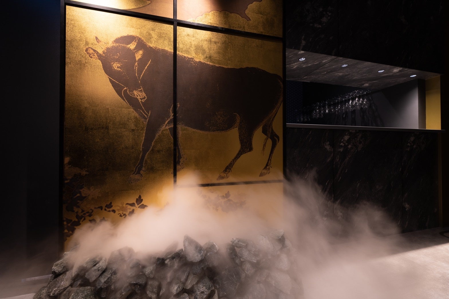 隠れ家鉄板焼肉丑花_エントランス