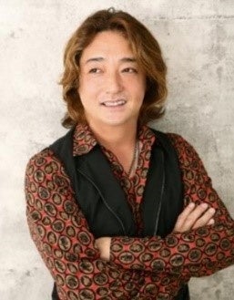 代表取締役　尾形雄二