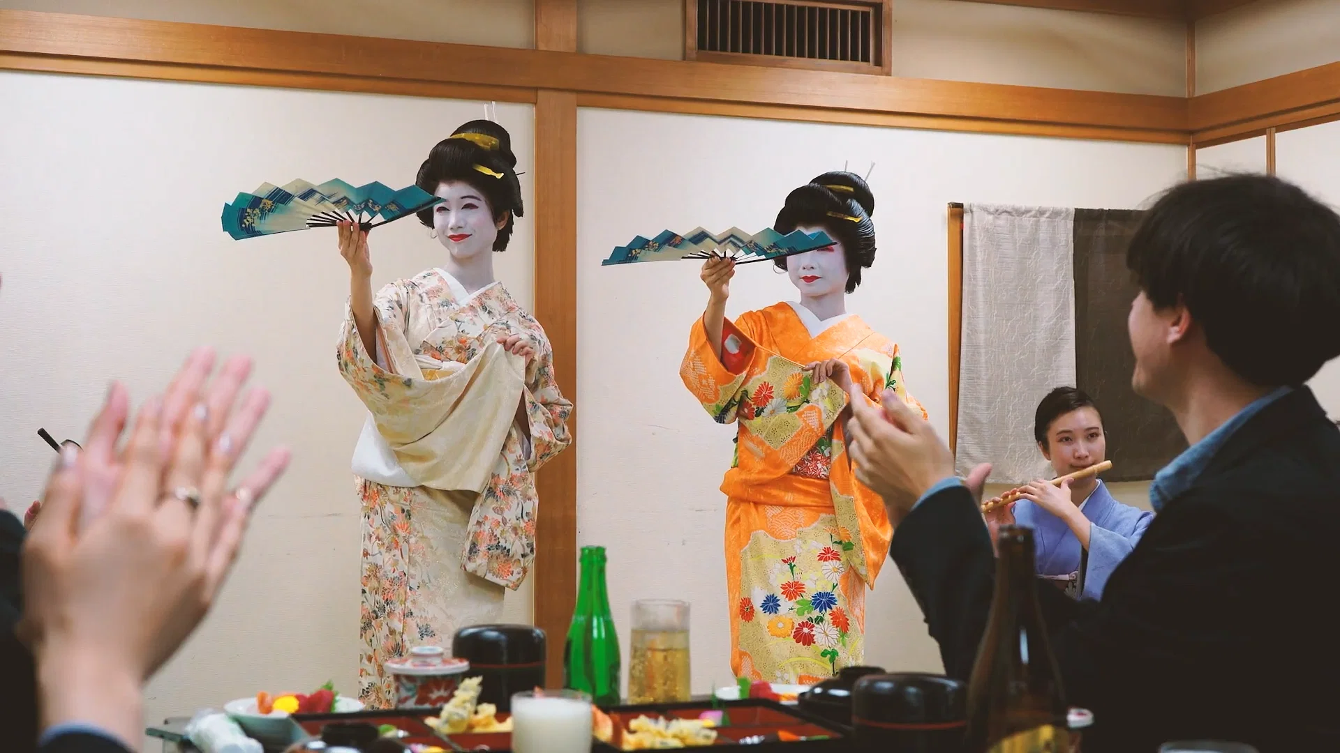 日本の伝統文化体験　芸者