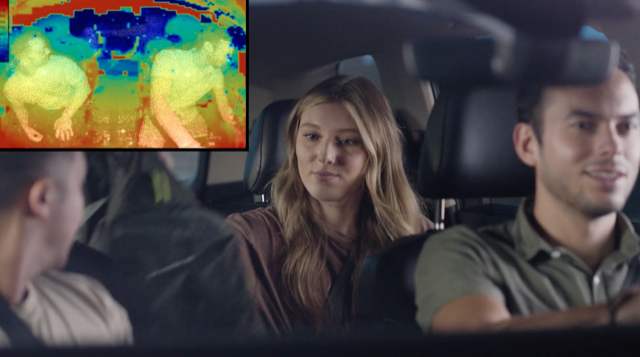 近赤外線ライトによるパターン投影