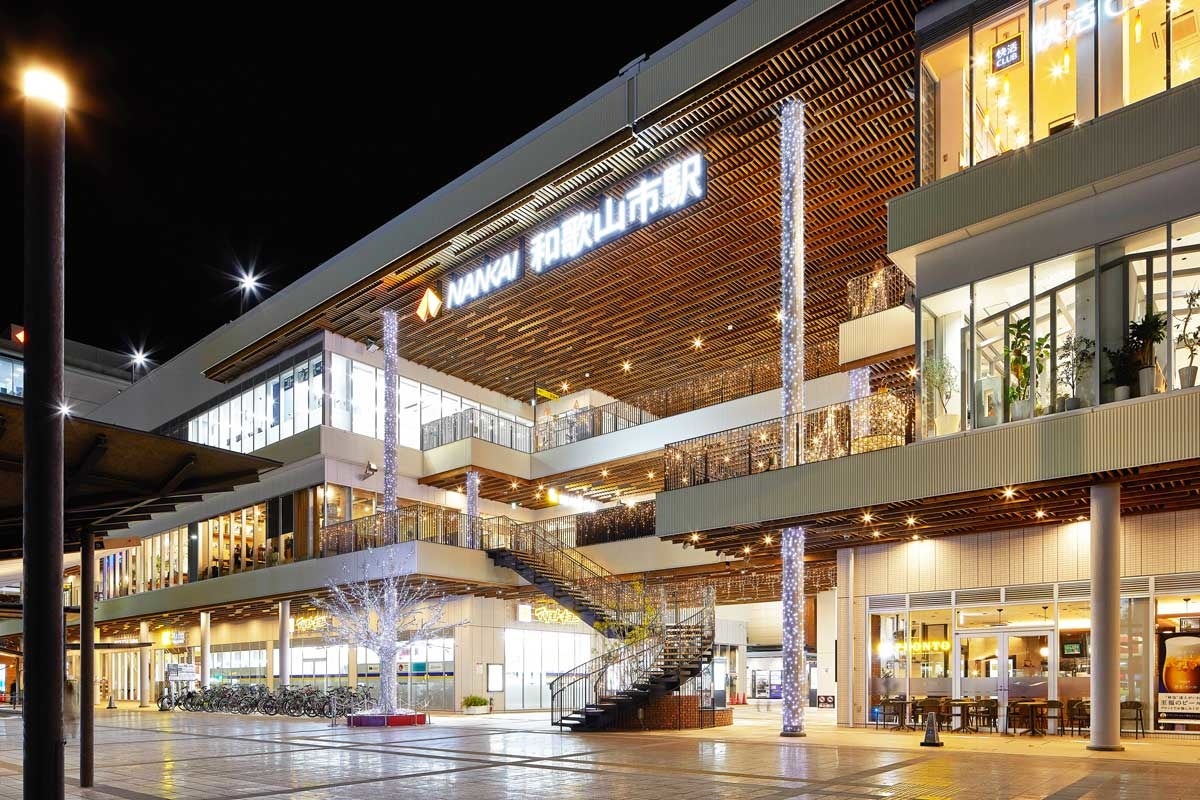 南海和歌山市駅／KINO