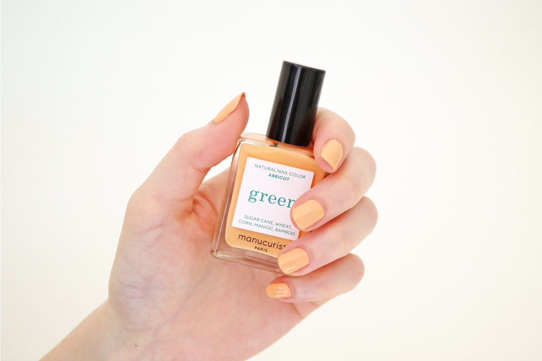 アプリコット　グリーンナチュラル ネイルカラー 15mL¥2,970（税込）