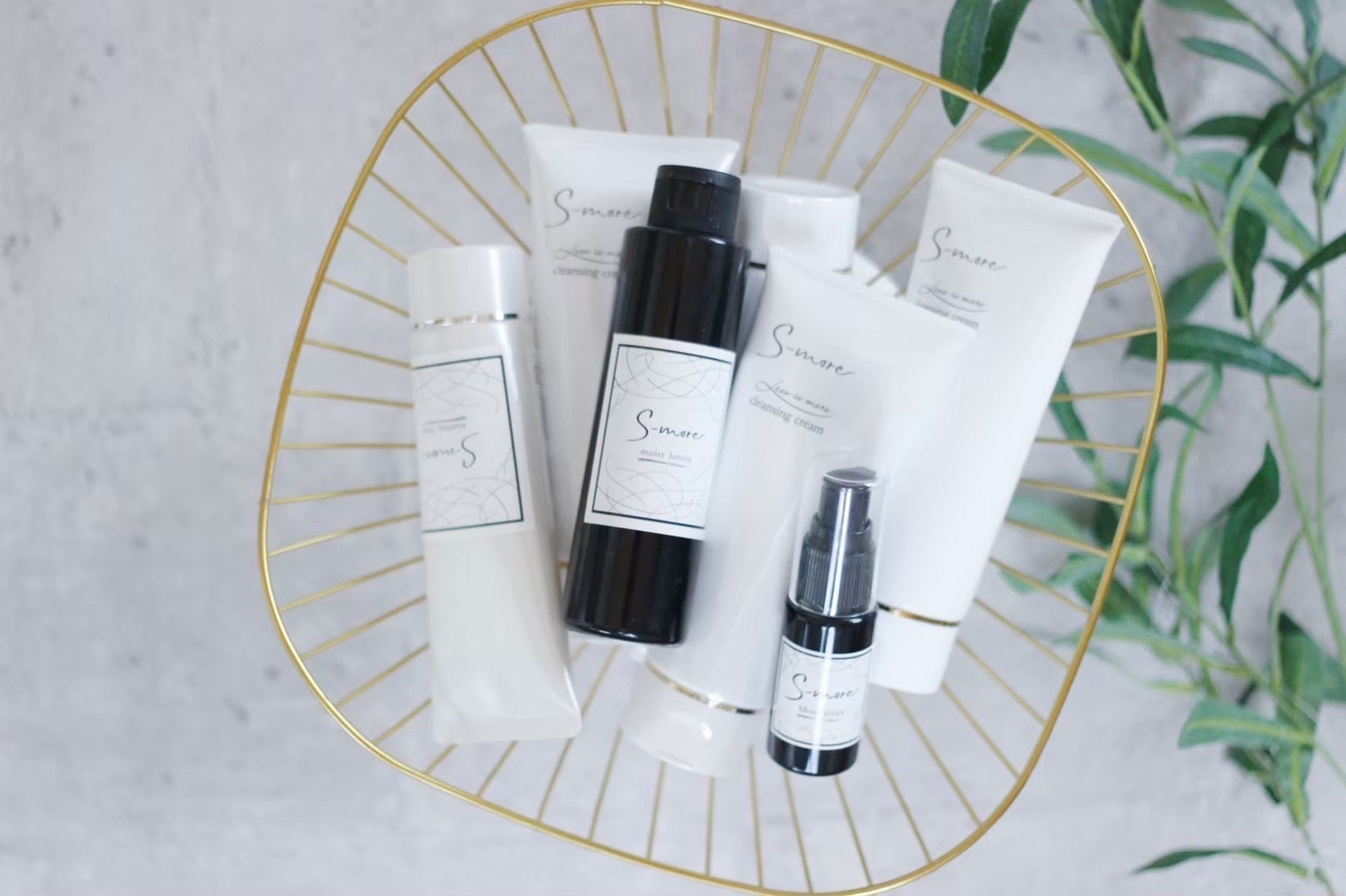 S-more スキンケア製品