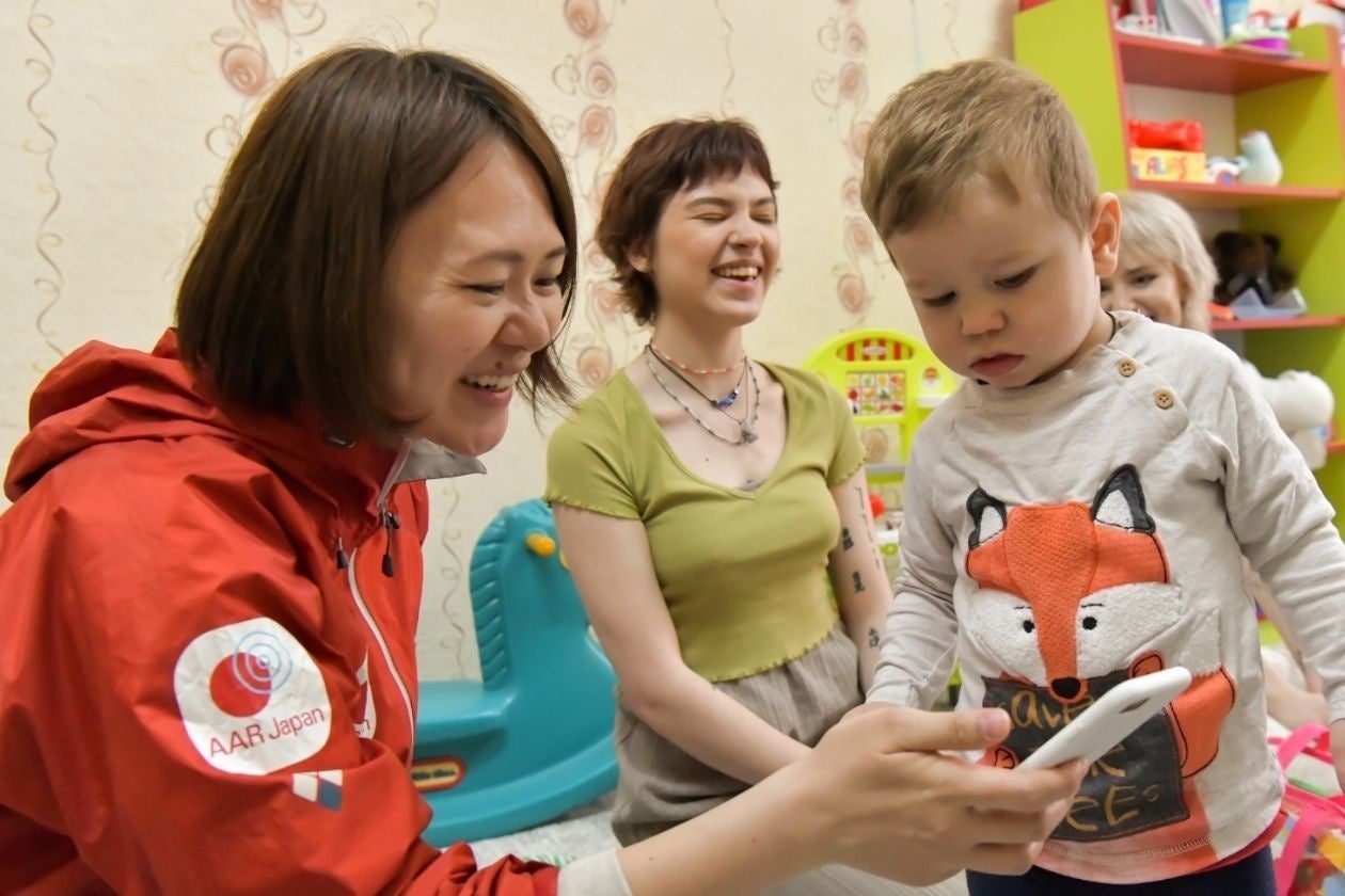 AARが開設した子どもたちが遊ぶためのスペースの様子　撮影：小峯弘四郎