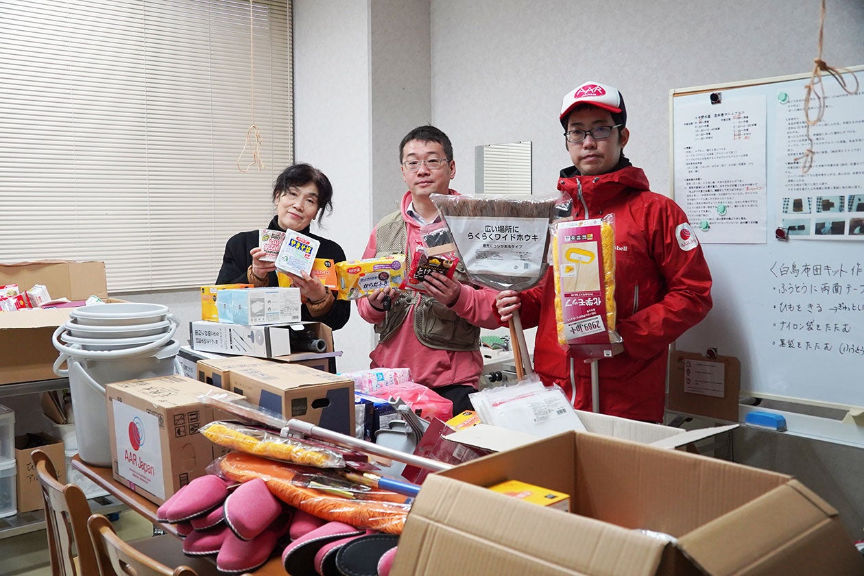 障がい者支援施設「ゆうの丘」へ食料と施設の復旧作業に必要な物資を提供
