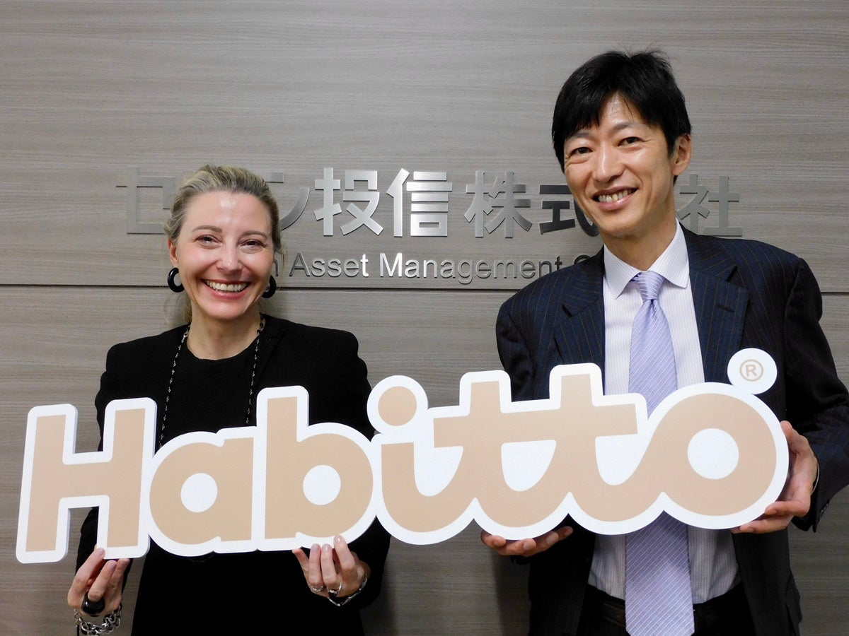(左:サマンサ・ギオッティ(Habitto 創業者兼CEO)・右:中野晴啓代表(代表取締役会長CEO))