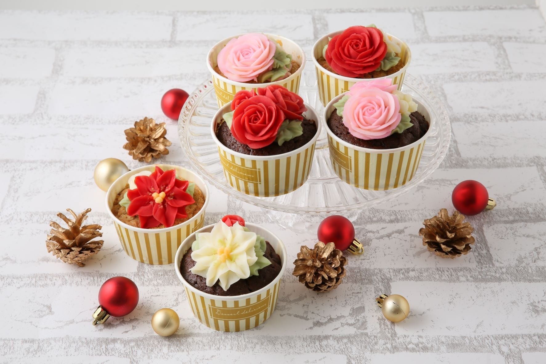 食べられるお花のクリスマスケーキ 視覚と味覚が一度に満たされる まるで生花のようなお花のスイーツ 株式会社flower Picnic Cafeのプレスリリース 食べられるお花のクリスマスケーキ 視覚と味覚が一度に満たされる まるで生花のようなお花のスイーツ 株式会社flower Picnic Cafeのプレスリリース