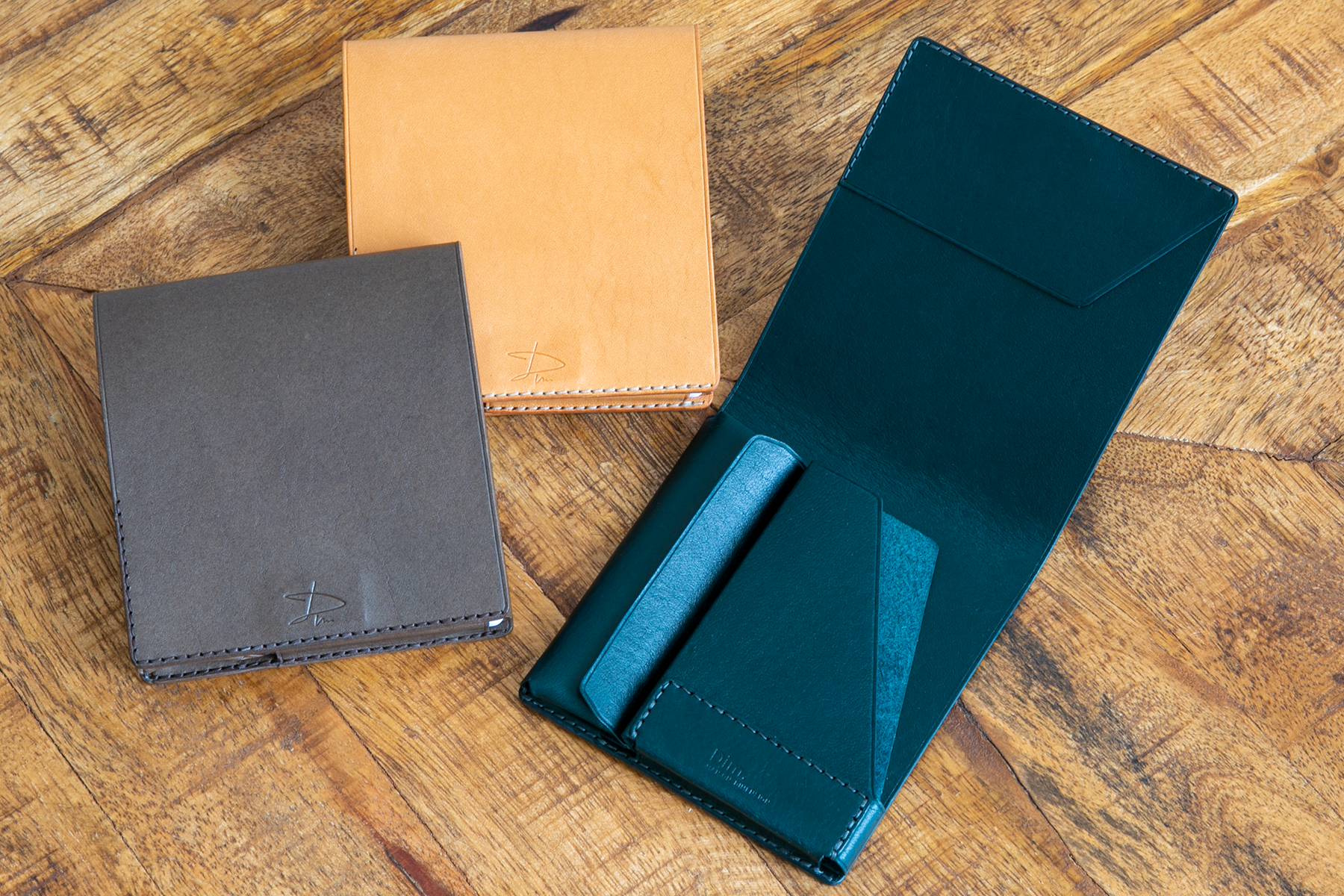 COMMA（コンマ）｜ヴァチェッタレザーウォレット