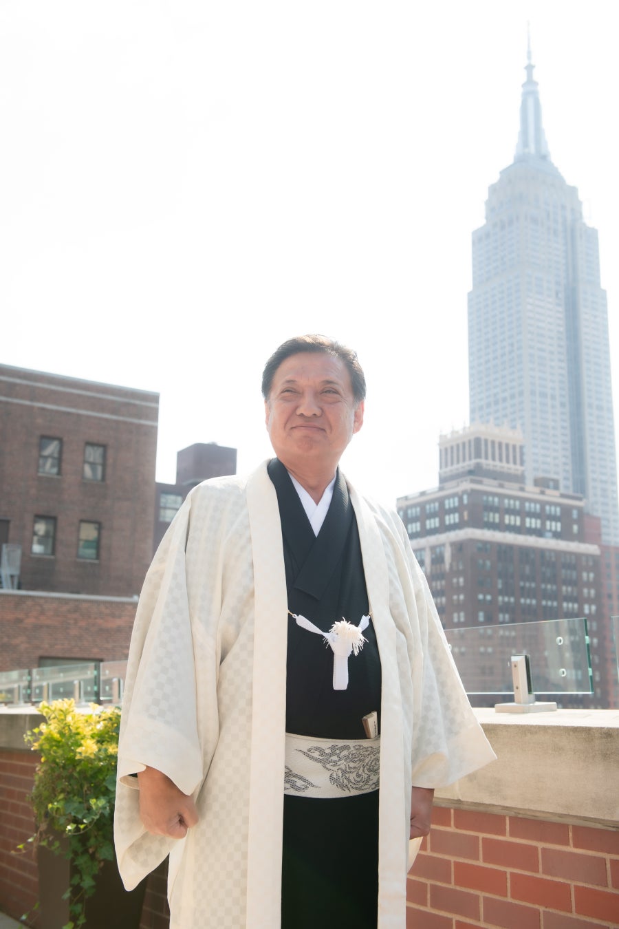 写真は当NPOの代表者 吉田重久 実際にニューヨークで宣言文を読み上げました。