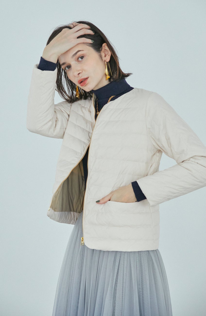 機能性×ダウン混率90%。ロング丈Verとともに大ヒット