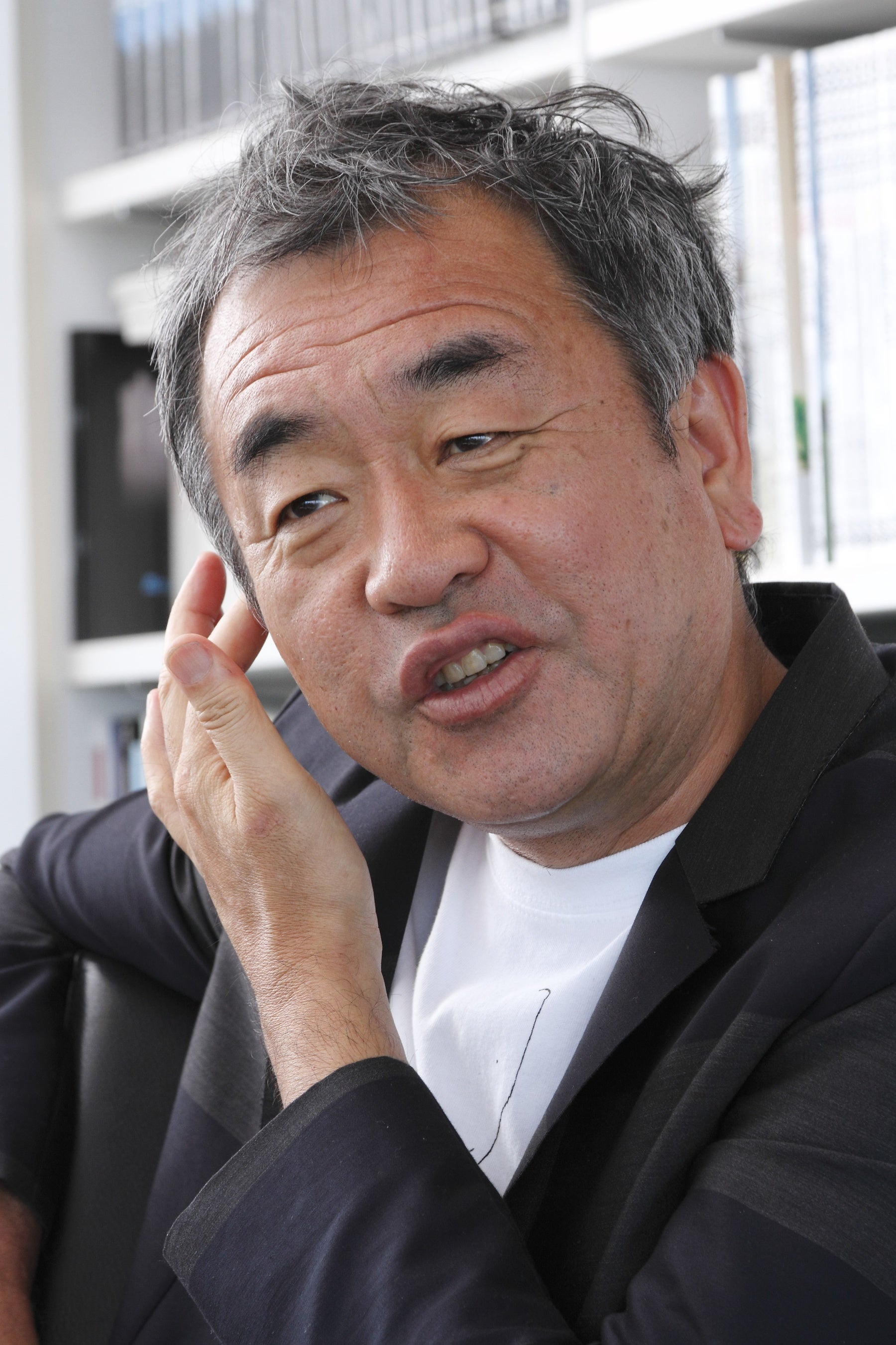 建築家　隈研吾