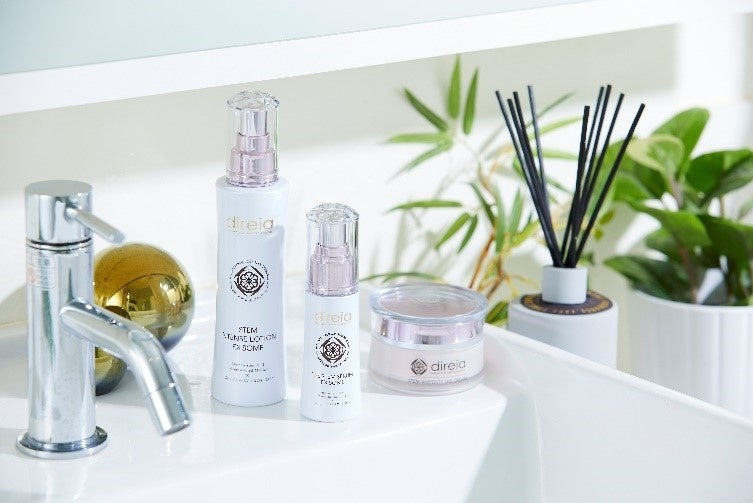 業界史上最高濃度！生ヒト幹細胞濃度50％とエクソソーム0.5％を