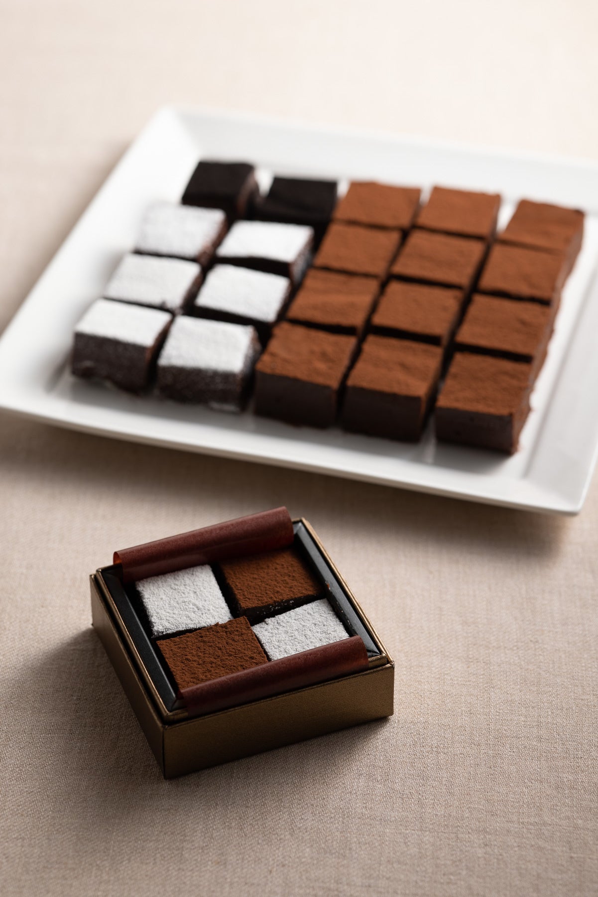 板チョコと生クリームで作る極上口どけチョコレート