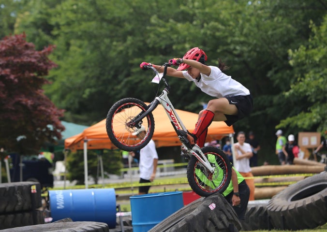 ON THE HILLで自転車トライアルエキシビションマッチ開催! ON THE HILLで自転車トライアルエキシビションマッチ開催!