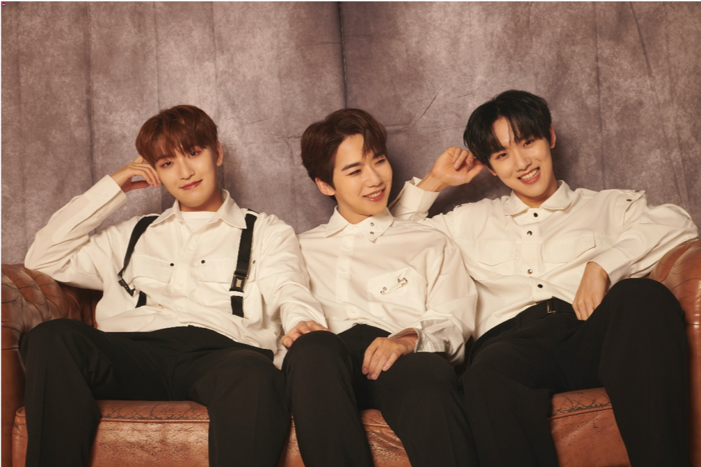 現在2ndシングル準備中！2年目のFAVE1にも注目！！4人組ダンス