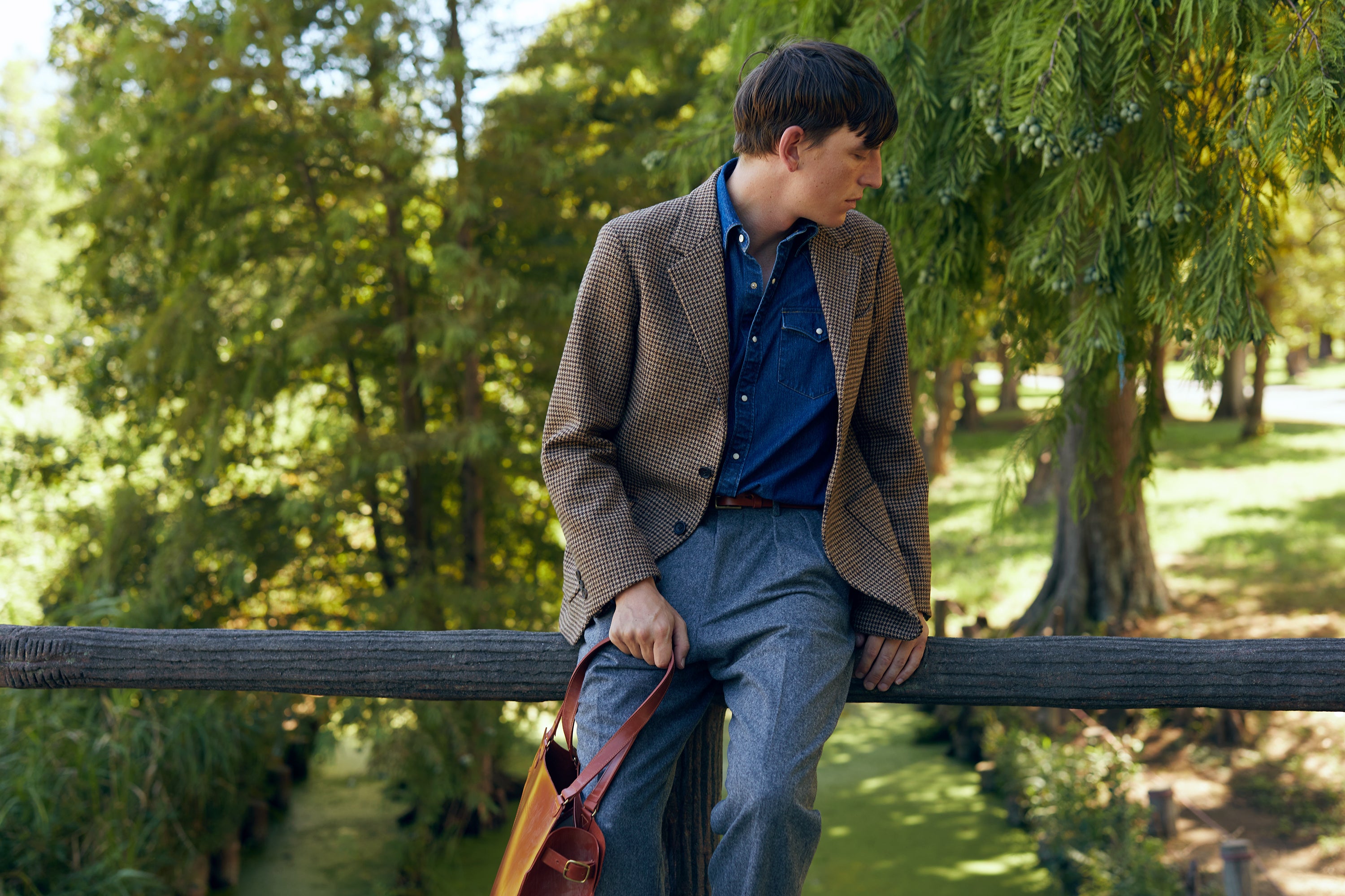 新品★冬 新作 メンズ *C&A*冬の定番 designer's フード脱着 ヨークスエード ダウンジャケット ベージュ/2XL→XL程度★送料600円即日発送 新品☆冬 新作 メンズ *C\u0026A*冬の定番 designer\u0027s フード脱着 ヨーク