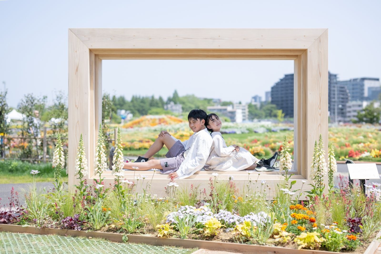 様々なポージングでお楽しみください。