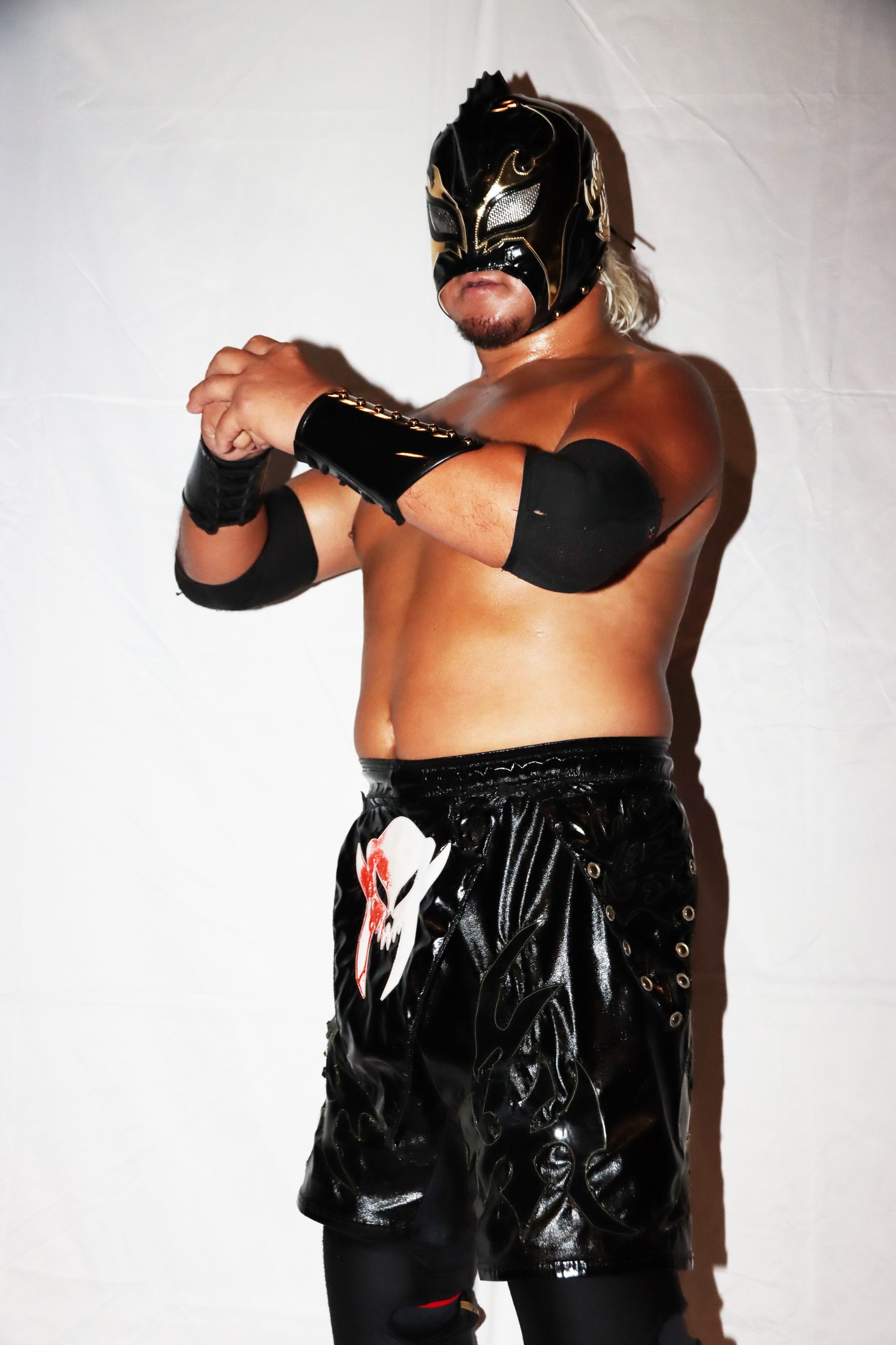 道頓堀プロレスのエース我らが空牙