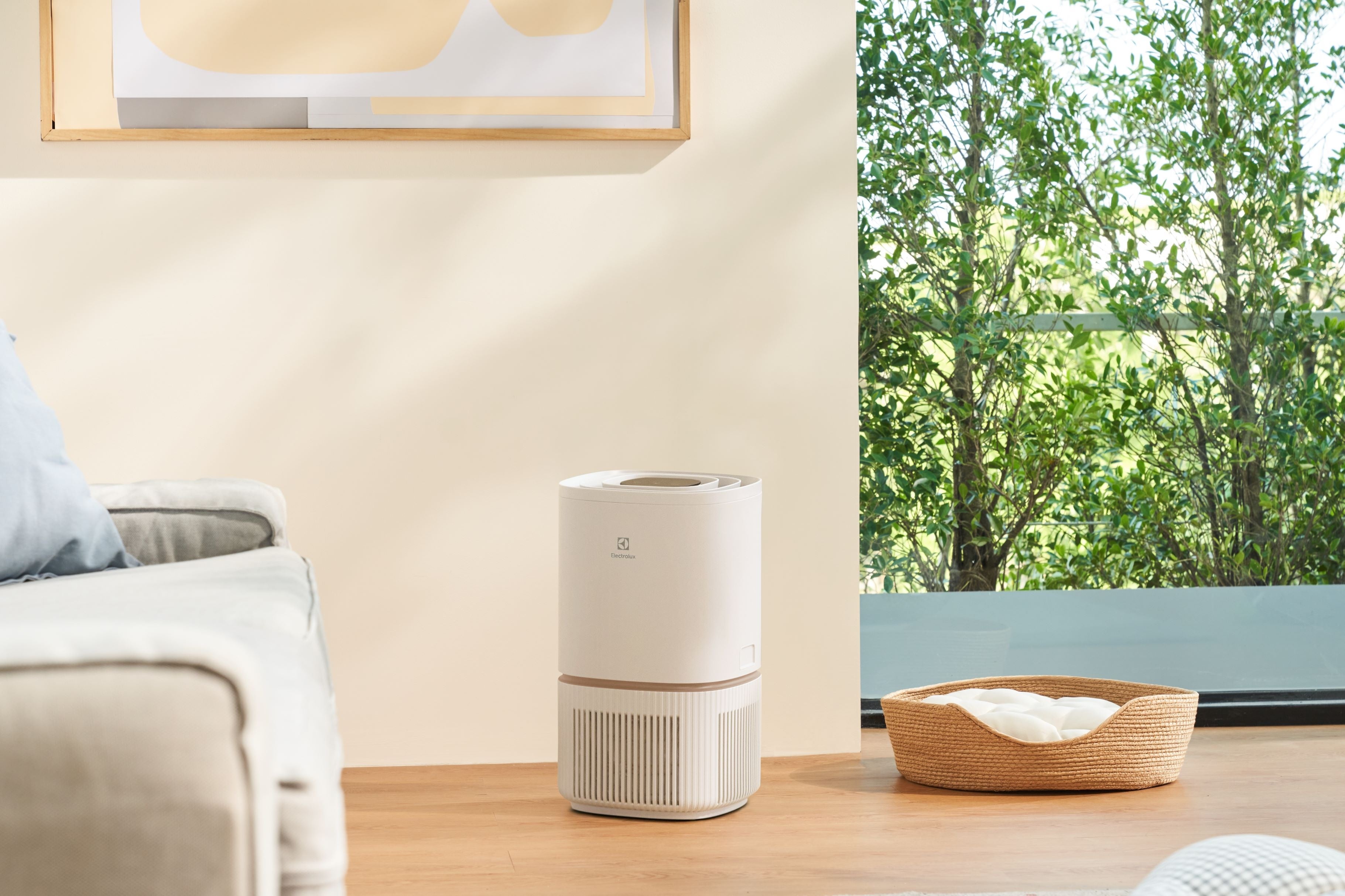 エレクトロラックス◇空気清浄機 UltimateHome300 ウォルナット 2