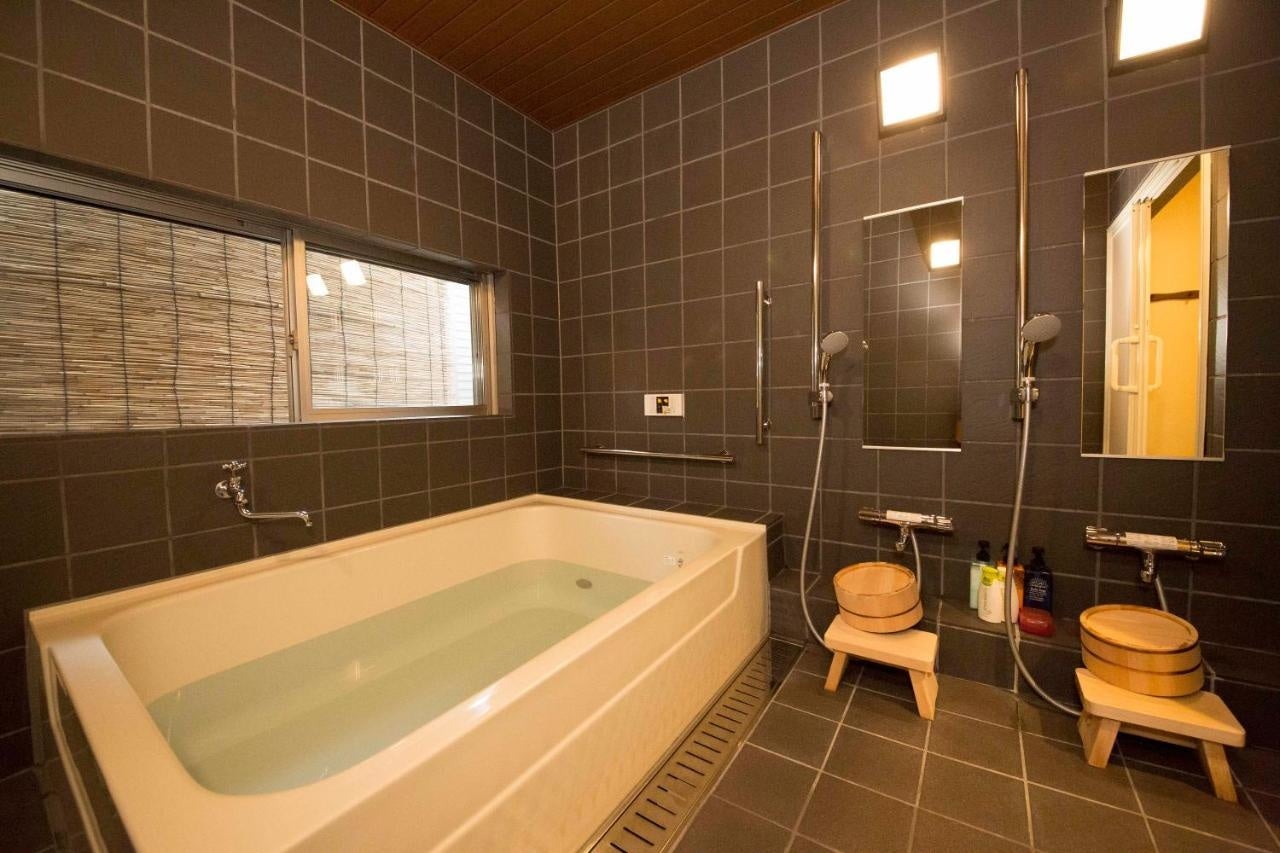 FUJITAYA BnB Bike&Yoga貸切家族⾵呂