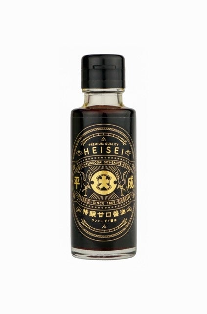 千日醤油：出町久屋のオリジナル。 フンドーダイ醤油の諸味蔵から特別に1000日熟成させた生しょうゆ。150年の発酵がこの１本に。時間をかけて一滴一滴に絞りながら作り上げました。火を入れず、発酵そのままの味です。