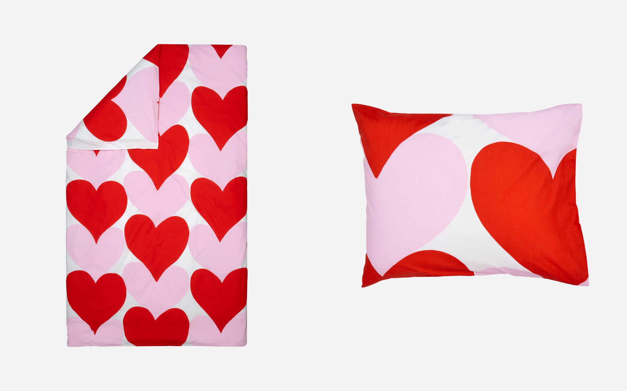 (左)デュベカバー 17,600円 (右)ピローケース 3,960円