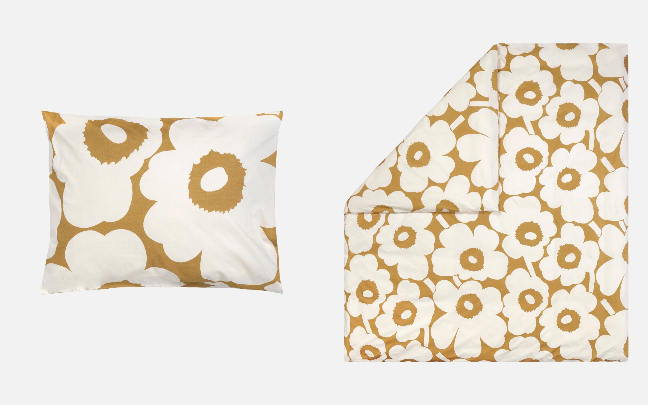 (左) ピローカバー ￥4,950 (右) デュベカバー ￥27,500