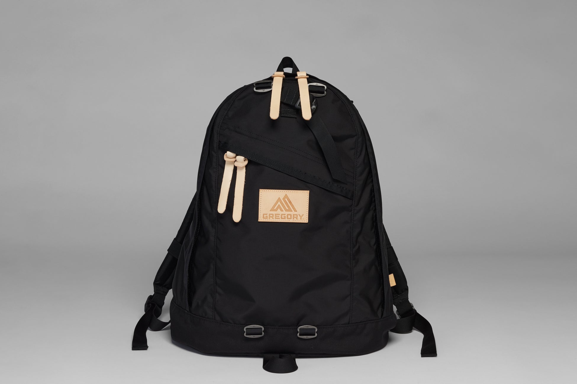 DAY PACK〔54232309601〕¥33,000 (C)IL BISONTE