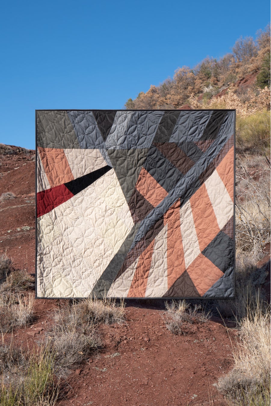 ABSTRACTION GEOMETRIQUE_キルトクィーンサイズ200x22220cm_115500円