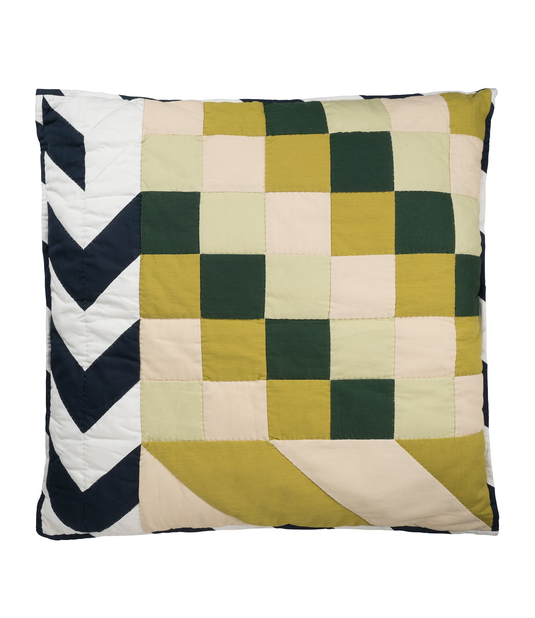 A.P.C.】アウトドアで楽しめる新作キルトとクッション、QUILTS