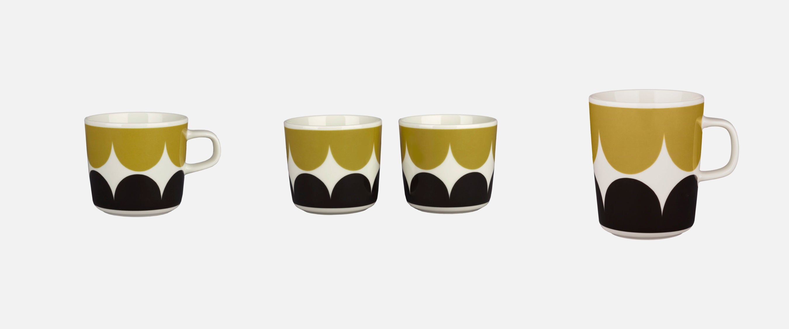 （左から）コーヒーカップ（200ml）3,300円　コーヒーカップセット（ハンドルなし）5,940円　マグカップ（250ml）3,300円（すべて日本限定カラー）