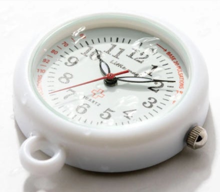 逆に新しい 普段使いにも運動時にも 汗や手元のわずらわしさを気にしないで2秒で時間確認できる懐中時計が便利 株式会社ナチュラルライフのプレスリリース 逆に新しい 普段使いにも運動時にも 汗や手元のわずらわしさを気にしないで2秒で時間確認できる懐中時計が便利 株式会社ナチュラルライフのプレスリリース