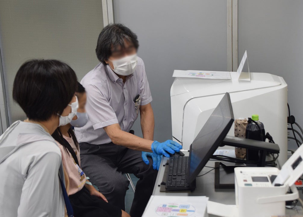 電子顕微鏡でミクロの世界を探検しよう！日本電子株式会社