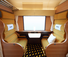 グリーン車指定席「ファーストシート」