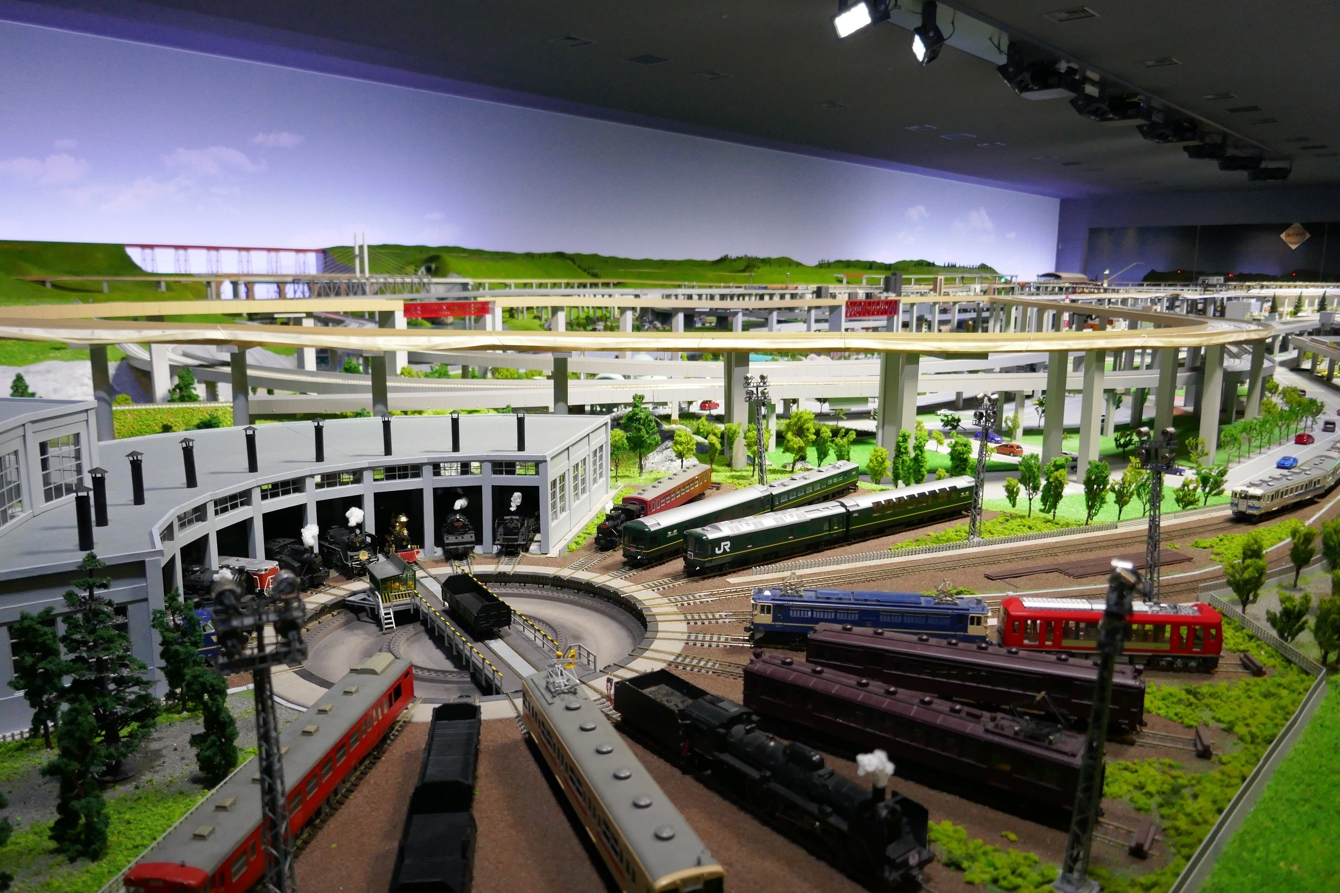 【鉄道ジオラマ貸切上映】