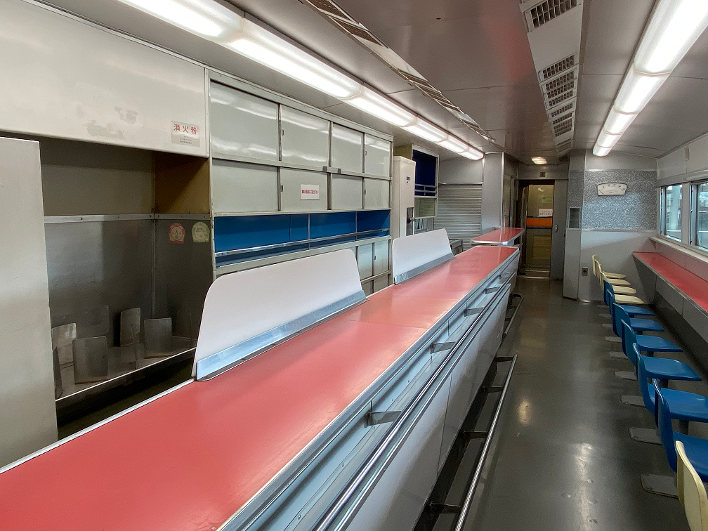 【０系新幹線車内見学】